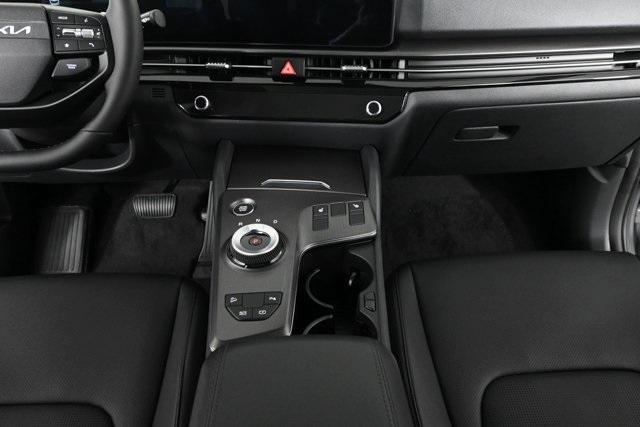 new 2026 Kia Sportage Hybrid car, priced at $35,284