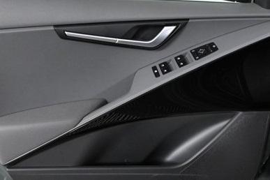 new 2025 Kia Niro car, priced at $31,428