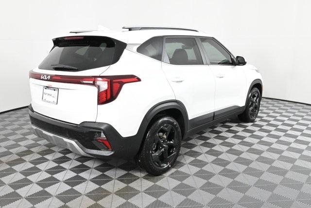 new 2026 Kia Seltos car, priced at $30,075