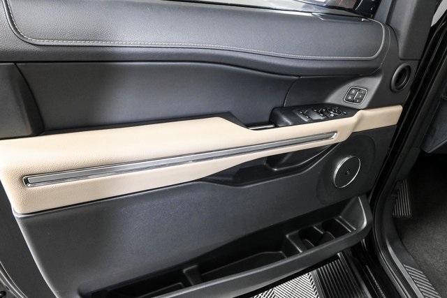 used 2024 Ford Expedition car, priced at $51,087