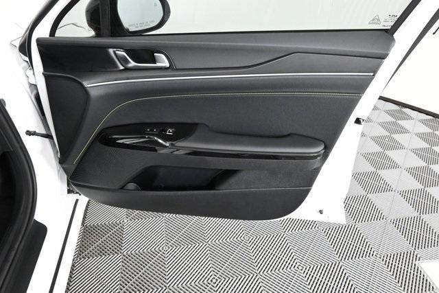 new 2026 Kia K5 car, priced at $33,921