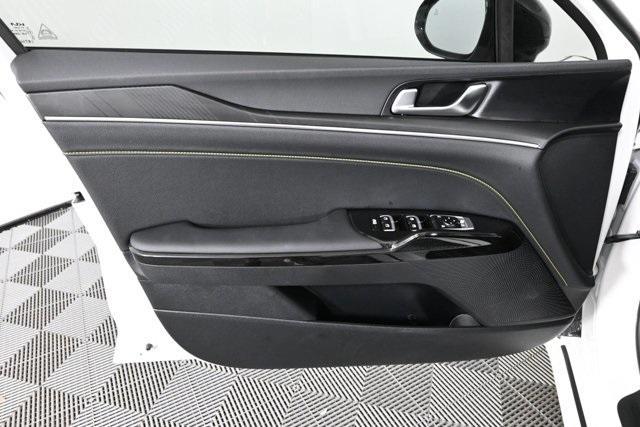 new 2026 Kia K5 car, priced at $33,921