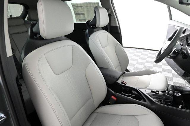 new 2025 Kia Niro car, priced at $30,208