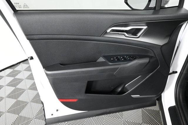 new 2026 Kia Sportage car, priced at $30,734