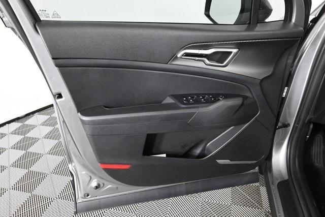 new 2025 Kia Sportage Hybrid car, priced at $28,275