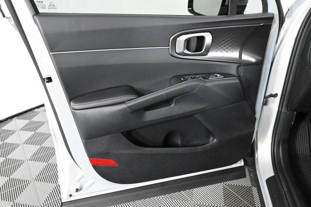 new 2026 Kia Sorento car, priced at $33,265