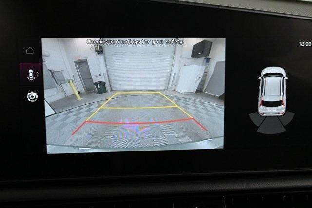 new 2025 Kia Niro car, priced at $28,922