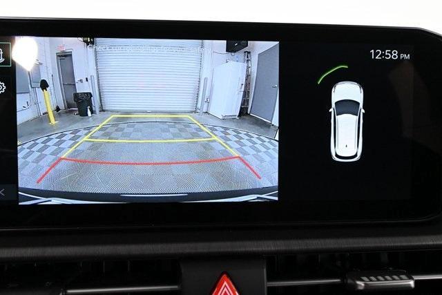 new 2026 Kia Sportage Hybrid car, priced at $35,592