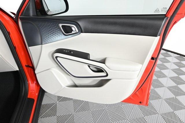 new 2025 Kia Soul car, priced at $24,957