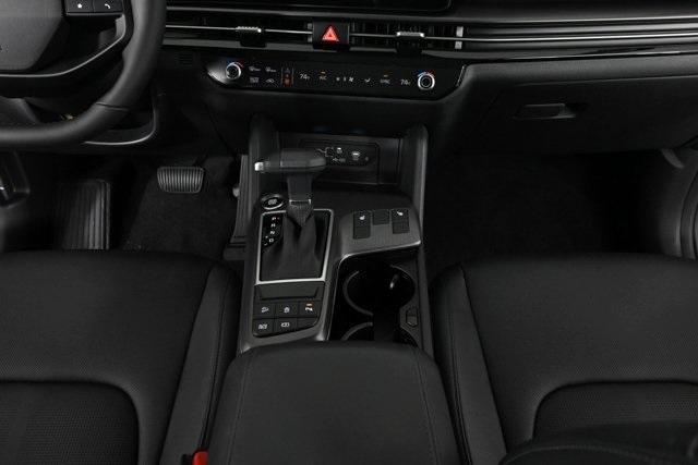 new 2026 Kia Sportage car, priced at $32,280