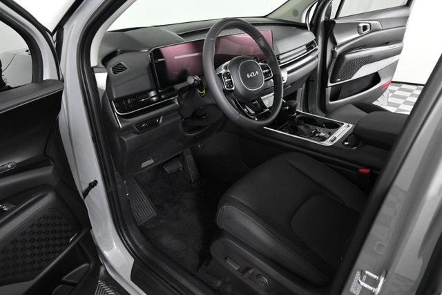 new 2026 Kia Carnival car, priced at $52,775