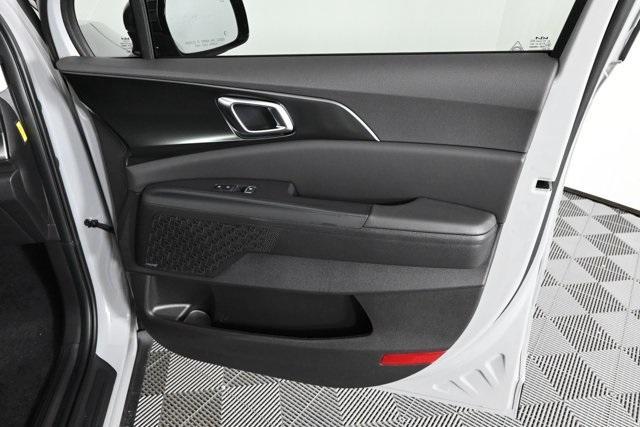 new 2026 Kia Carnival car, priced at $52,775