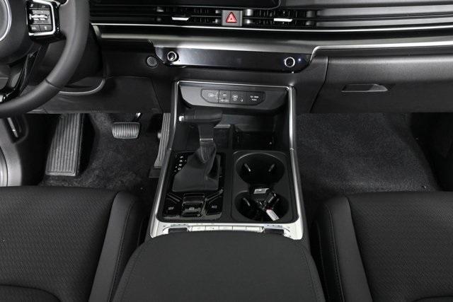 new 2026 Kia Carnival car, priced at $52,775