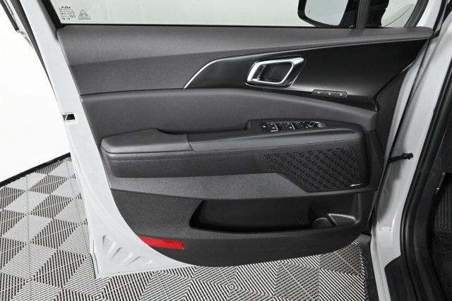 new 2026 Kia Carnival car, priced at $52,775