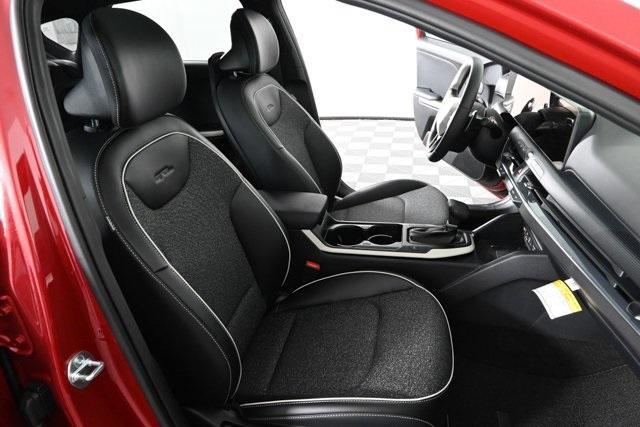 new 2025 Kia K4 car, priced at $27,585