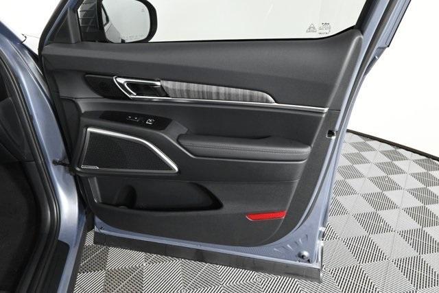 new 2025 Kia Telluride car, priced at $42,070