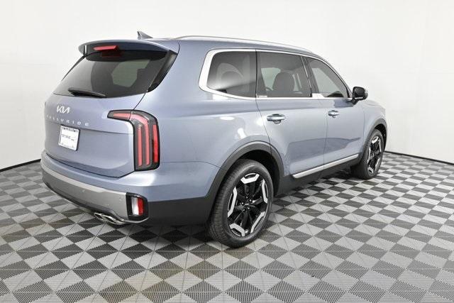 new 2025 Kia Telluride car, priced at $42,070