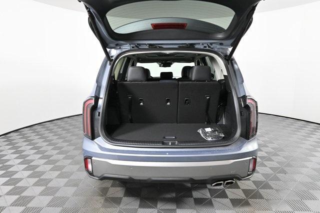 new 2025 Kia Telluride car, priced at $42,070