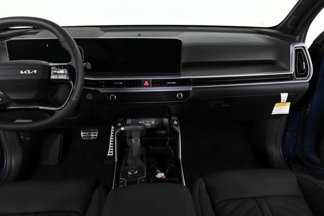 new 2026 Kia Sorento car, priced at $45,933