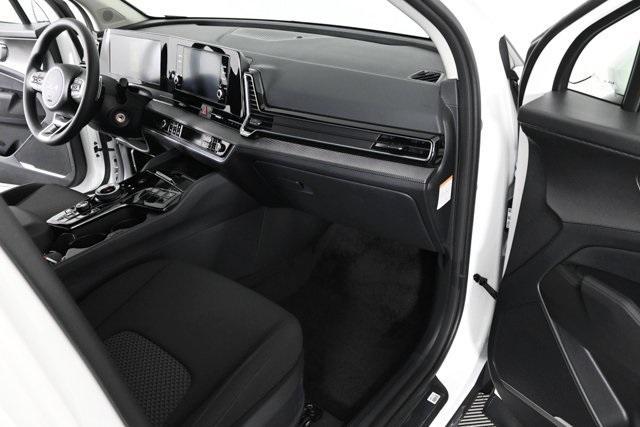 new 2025 Kia Sportage Hybrid car, priced at $30,454