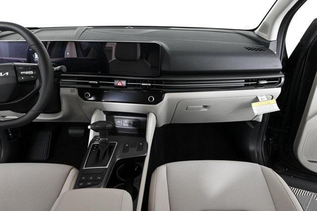 new 2026 Kia Sportage car, priced at $32,500