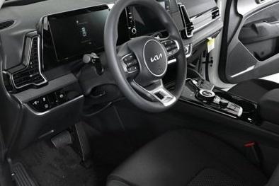 new 2025 Kia Sportage Hybrid car, priced at $28,667