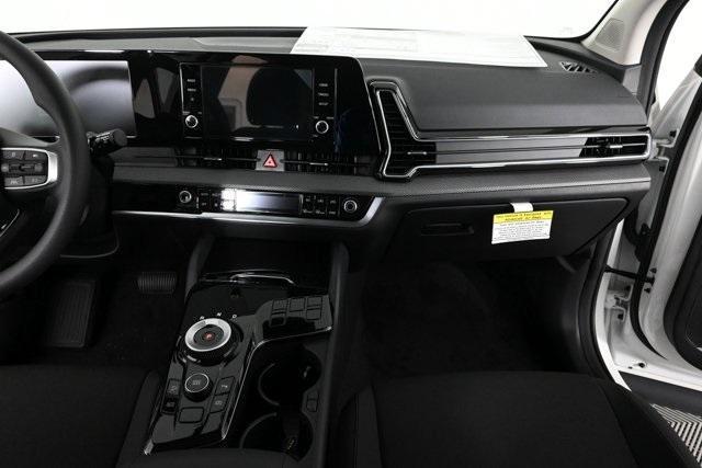 new 2025 Kia Sportage Hybrid car, priced at $28,667