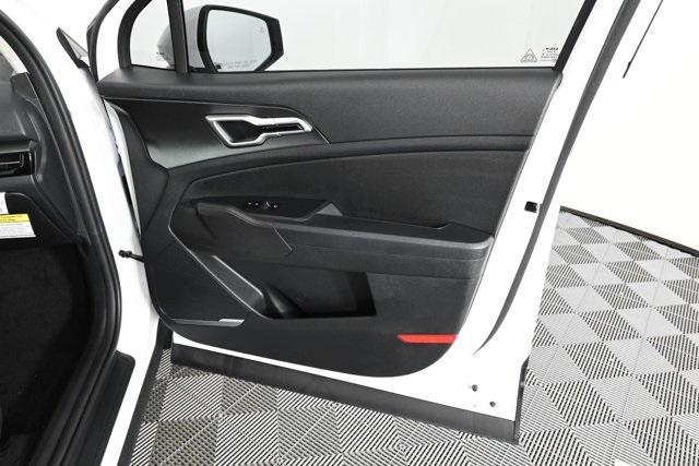 new 2026 Kia Sportage car, priced at $32,371