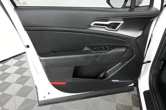 new 2026 Kia Sportage car, priced at $32,371