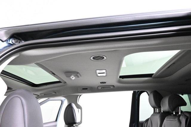 new 2026 Kia Carnival Hybrid car, priced at $48,224