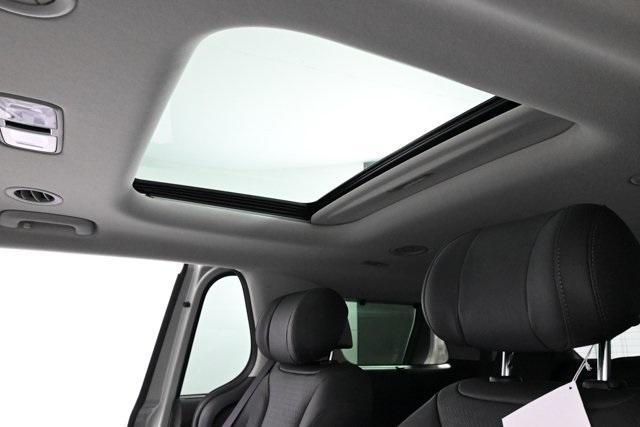 new 2026 Kia Carnival Hybrid car, priced at $54,885