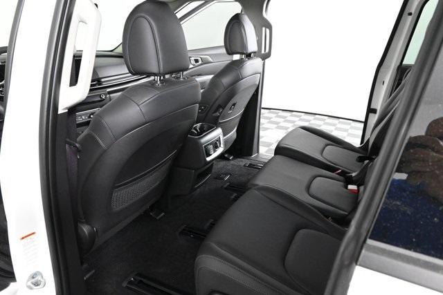 new 2026 Kia Carnival car, priced at $47,202