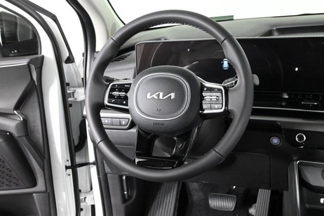 new 2026 Kia Carnival car, priced at $47,202