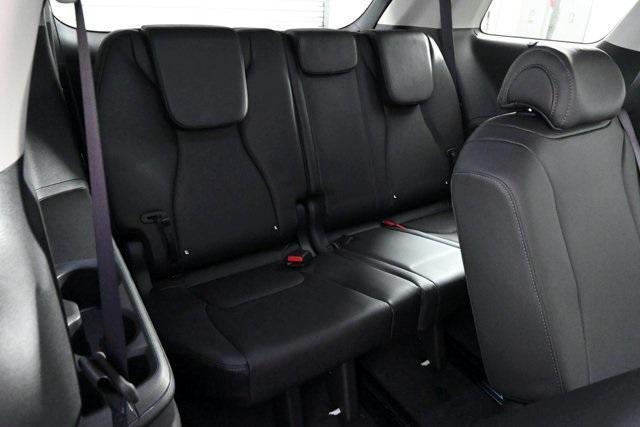 new 2026 Kia Carnival car, priced at $47,202