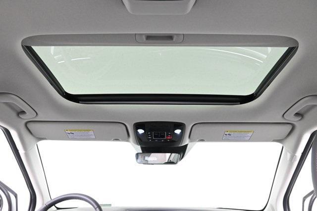 new 2026 Kia Carnival car, priced at $47,202