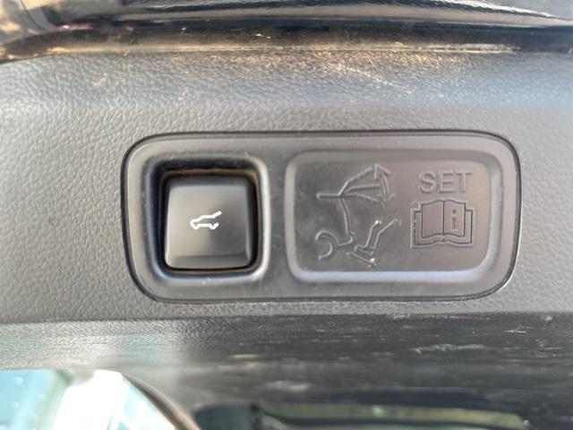 used 2018 Ford Expedition car, priced at $14,868