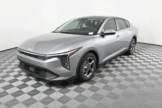 new 2025 Kia K4 car, priced at $25,065