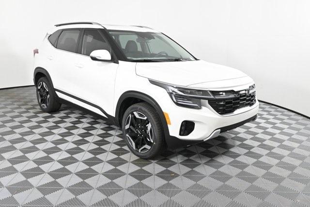 new 2025 Kia Seltos car, priced at $30,588
