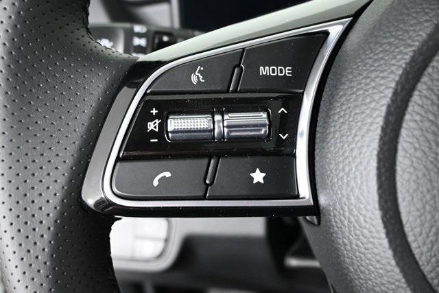 new 2025 Kia Seltos car, priced at $30,588