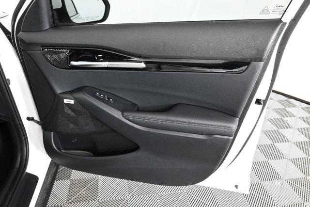 new 2025 Kia Seltos car, priced at $30,588