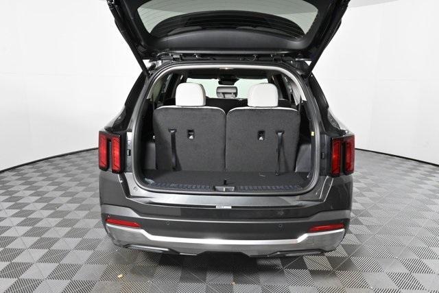 new 2026 Kia Sorento Hybrid car, priced at $42,430