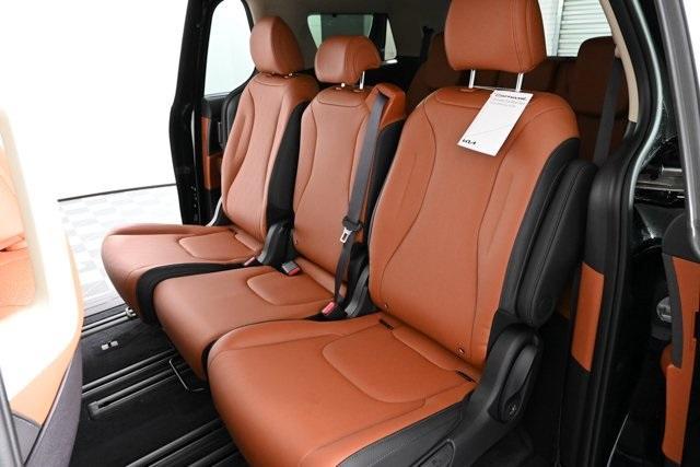 new 2026 Kia Carnival Hybrid car, priced at $45,900