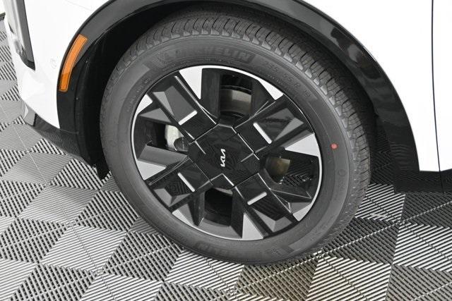 new 2026 Kia Sportage car, priced at $38,315