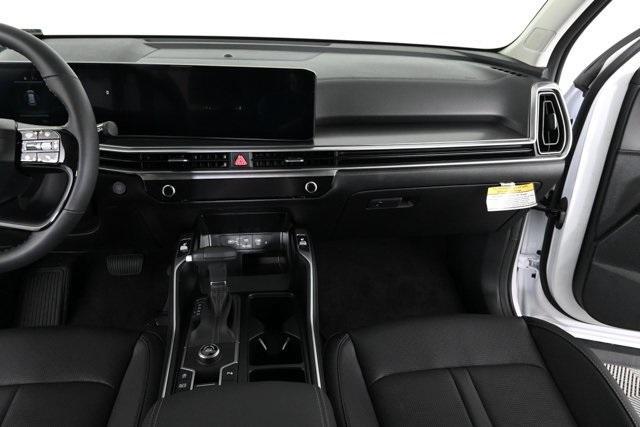 new 2026 Kia Sorento car, priced at $39,256