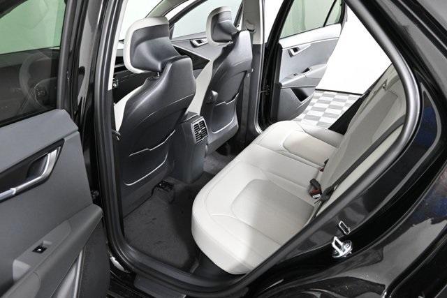 new 2025 Kia Niro car, priced at $27,729