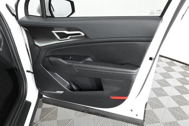 new 2026 Kia Sportage car, priced at $31,694
