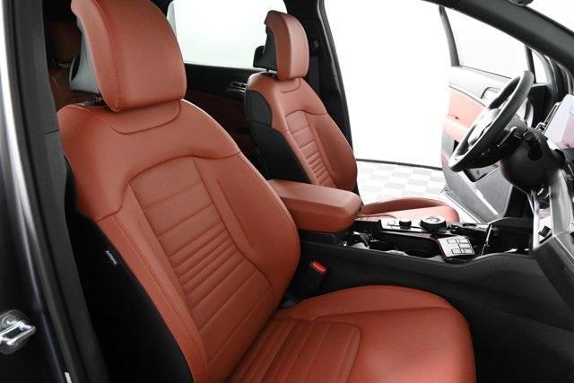 new 2025 Kia Sportage Hybrid car, priced at $37,632