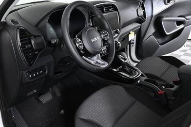 new 2025 Kia Soul car, priced at $24,957