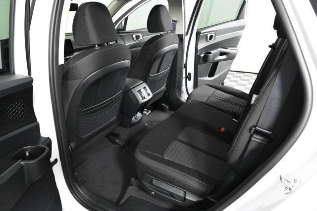 new 2026 Kia Sorento car, priced at $32,115