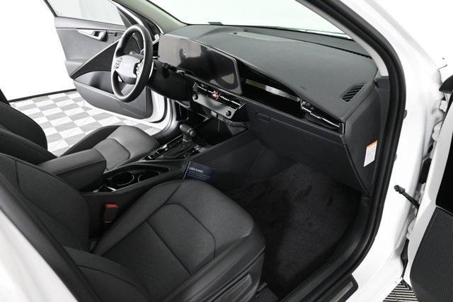 new 2025 Kia Niro car, priced at $31,162